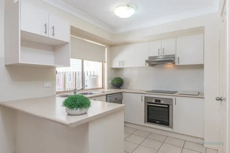 9/150 Meadowlands Road, Carina QLD 4152