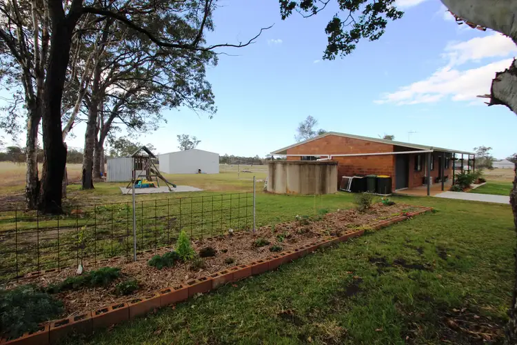 68 Usshers Road, Sharon QLD 4670