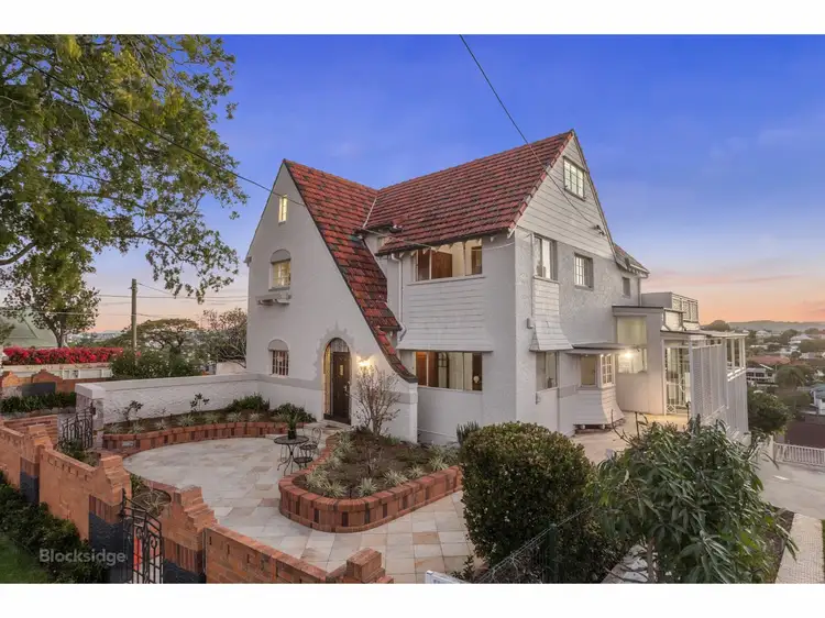 44 Eldernell Terrace, Hamilton QLD 4007