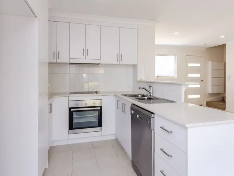 Sixth view of Homely townhouse listing, 1/23 Morris Avenue, Calliope QLD 4680