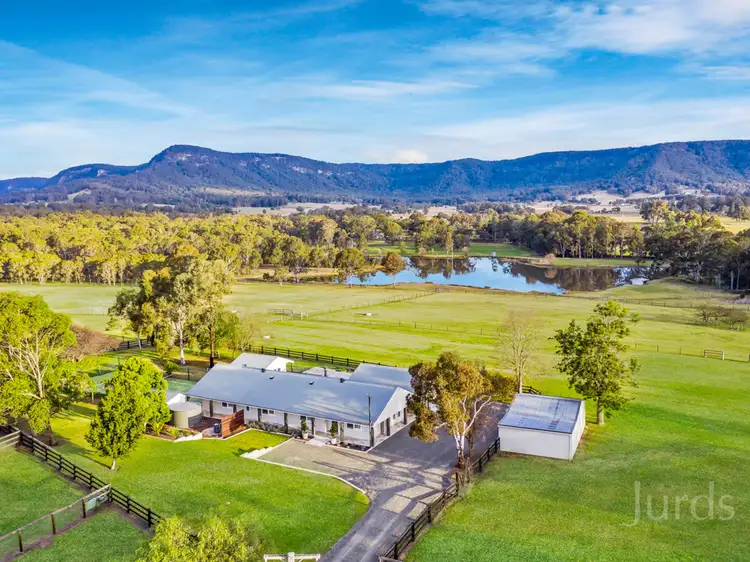 859 Sandy Creek Road, Quorrobolong NSW 2325