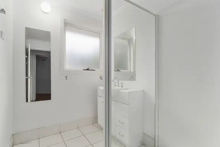 Sixth view of Homely house listing, 3 Ridley Close, Carrum Downs VIC 3201