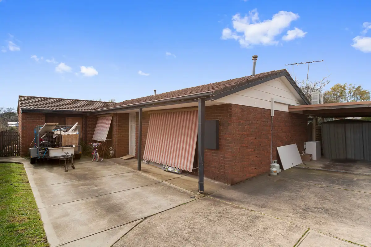 Main view of Homely unit listing, 2/15 Darnley Drive, Skye VIC 3977