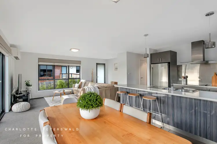 Second view of Homely house listing, 1/21 Hawthorn Drive, Kingston TAS 7050