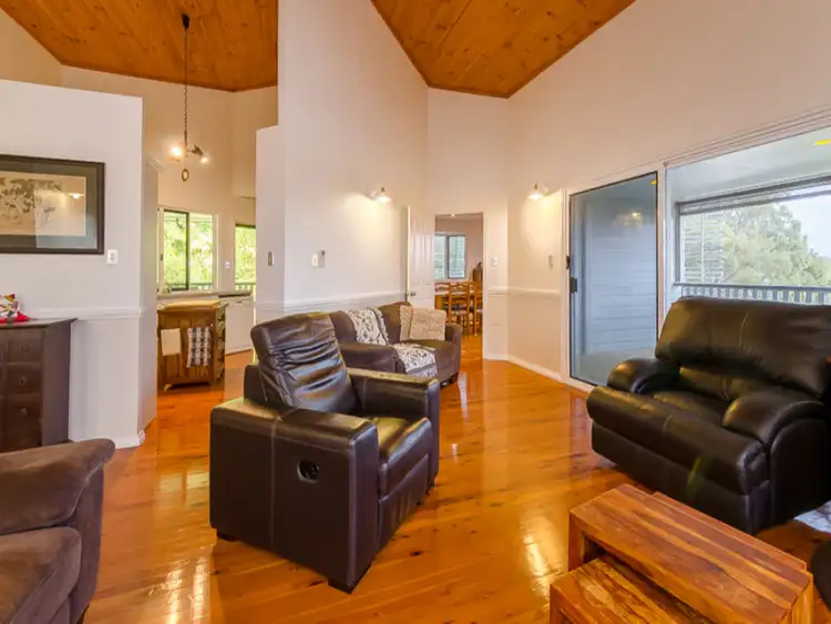 Fifth view of Homely house listing, 8 Birmingham Close, Telina QLD 4680
