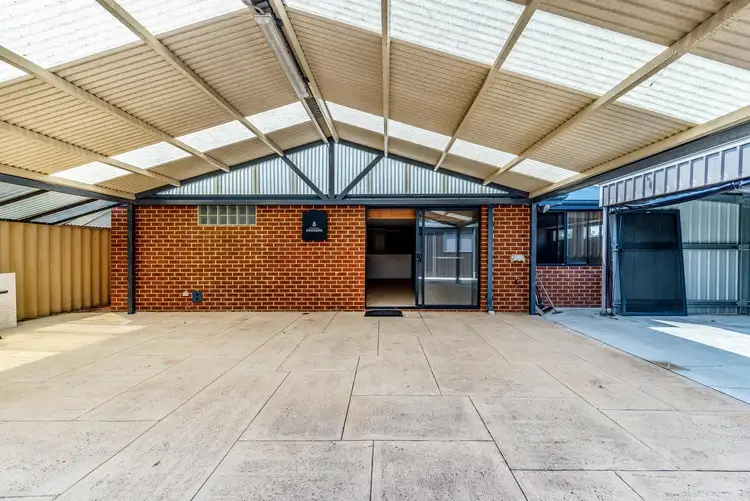 8 Alice Road, Port Kennedy WA 6172