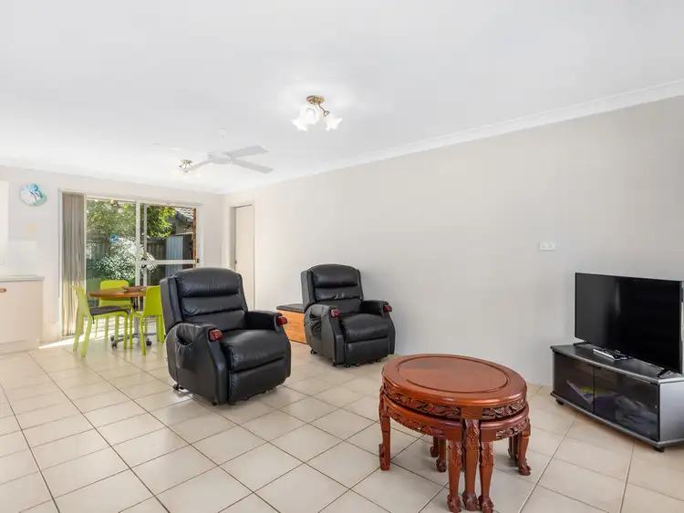 Third view of Homely semi-detached listing, 2/52 Victoria Avenue, Pottsville NSW 2489