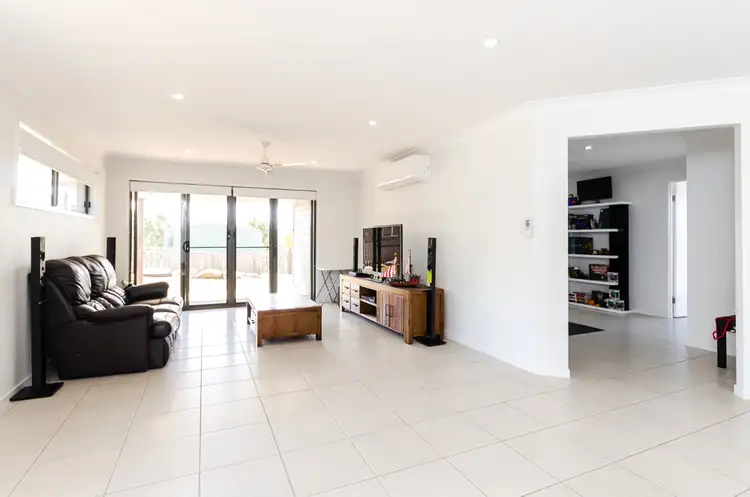 Seventh view of Homely house listing, 14 Wentworth Place, Glen Eden QLD 4680
