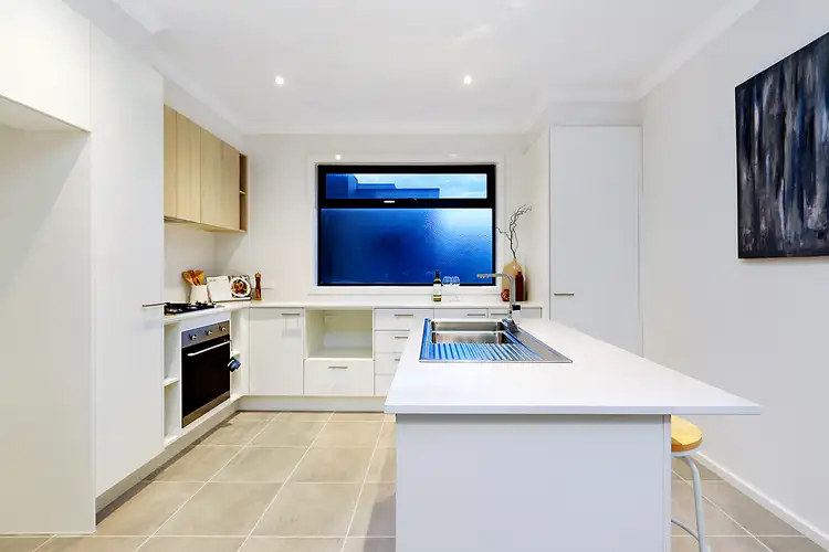 Fifth view of Homely townhouse listing, 11 Tiller Walk, Mornington VIC 3931
