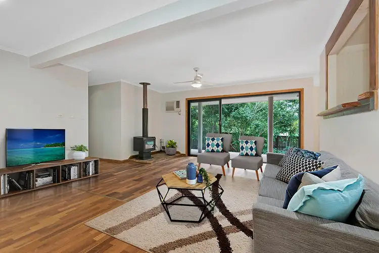 39 Mount Glorious Road, Samford Village QLD 4520
