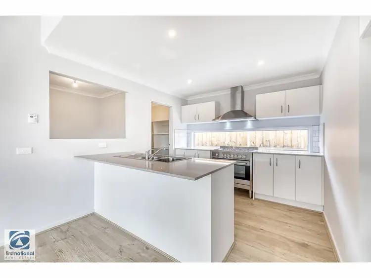 Fifth view of Homely house listing, 4 Abbey Court, Warragul VIC 3820