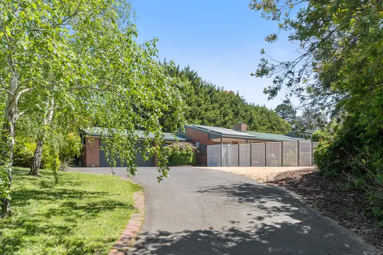 2 Taroona Close, Mount Eliza VIC 3930
