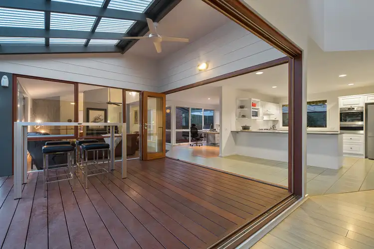 Fifth view of Homely house listing, 2 Taroona Close, Mount Eliza VIC 3930
