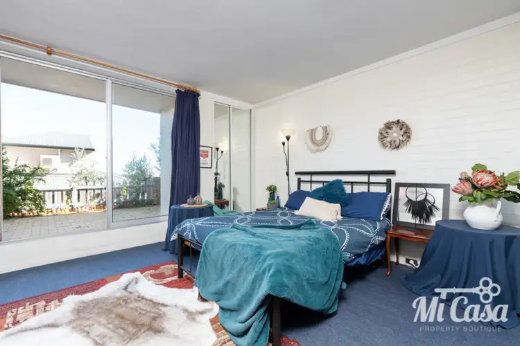 2/8 Ord Street, Fremantle WA 6160