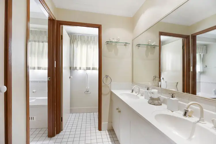 Sixth view of Homely house listing, 8 Silvereye Close, Glenmore Park NSW 2745