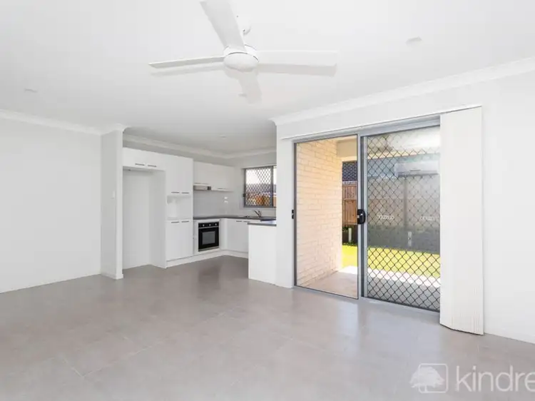 33 Awoonga Crescent