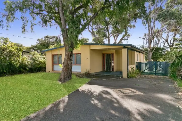 106 Raymond Street, Tootgarook VIC 3941