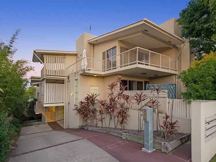 Main view of Homely apartment listing, 1/76 Durham Street, St Lucia QLD 4067