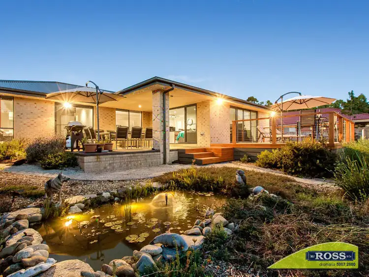 36 Crestwood Dve, Rosebud VIC 3939
