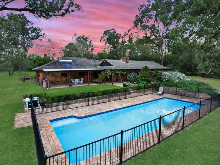 9 Moore Road, Bolwarra Heights NSW 2320