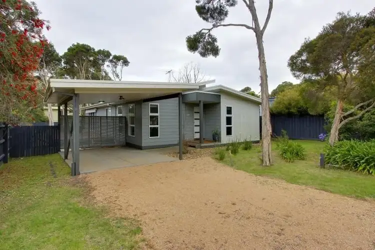 60 Churchill Drive, Cowes VIC 3922