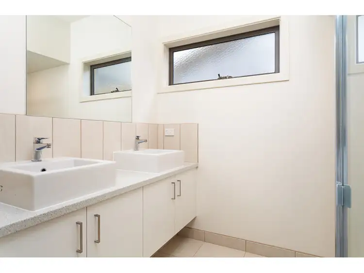 Sixth view of Homely townhouse listing, 4 Phillip Court, Hastings VIC 3915