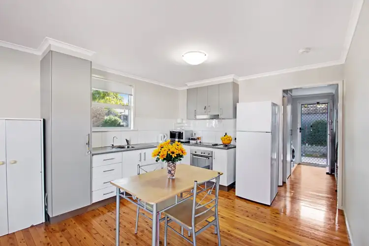 1/66 Mary Street, Mount Lofty QLD 4350