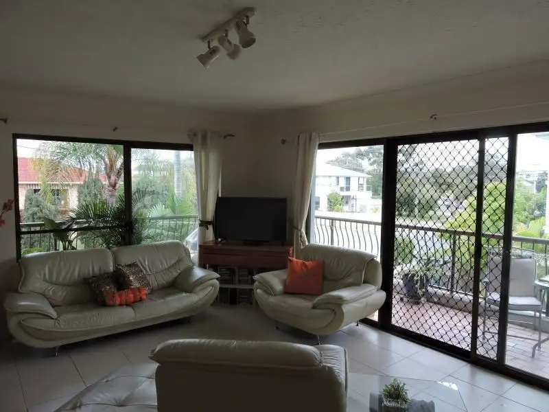 Main view of Homely unit listing, 5/17-19 Parr Street, Biggera Waters QLD 4216