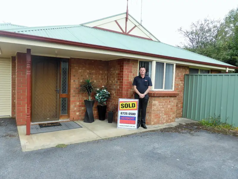 Main view of Homely unit listing, 4/5 Edward Street, Mount Gambier SA 5290
