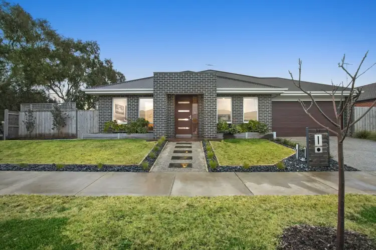 34 Beekeeper Road, Armstrong Creek VIC 3217