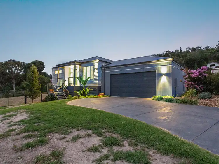 192 Moorooduc Highway, Mount Eliza VIC 3930