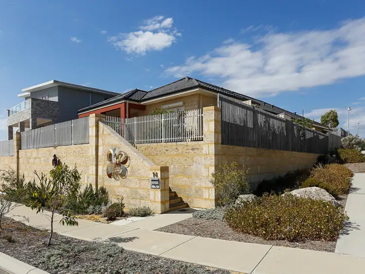 14 Tinsel Street, Yanchep WA 6035