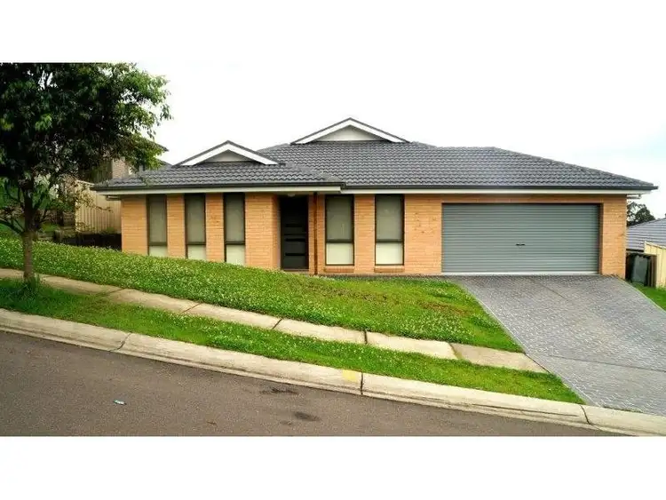 12 Raleigh Street, Cameron Park NSW 2285
