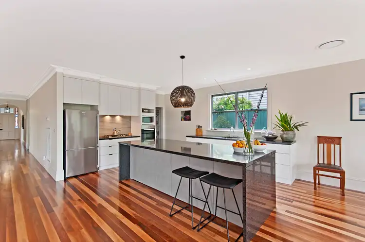 18 Griffin Street, Hamilton VIC 3300