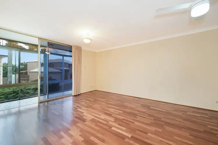 Third view of Homely apartment listing, 2/41 Reeve Street, Clayfield QLD 4011