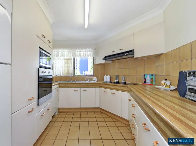 Sixth view of Homely apartment listing, Scalinada, 22 Woodroffe Avenue, Main Beach QLD 4217