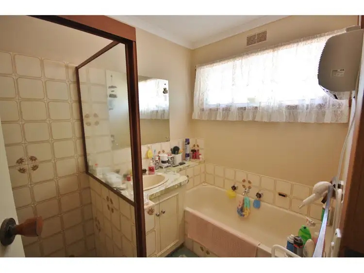 Seventh view of Homely unit listing, 2/13 Walker Street, Benalla VIC 3672