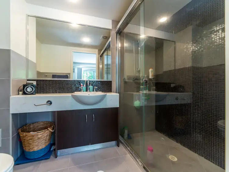 Seventh view of Homely unit listing, 22/22 Oleander Avenue, Biggera Waters QLD 4216
