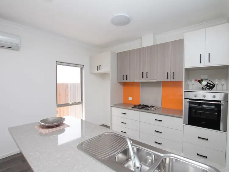 Fourth view of Homely townhouse listing, 30 Napier Place, Warrnambool VIC 3280