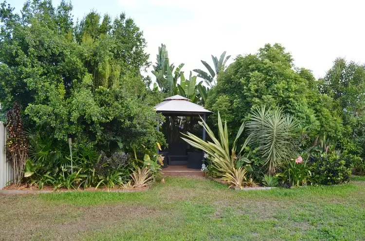 33 Amaroo Drive, Mareeba QLD 4880
