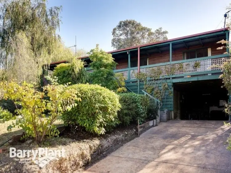 18 Murawa Drive, Rosebud VIC 3939