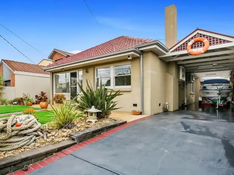 6 Franklin Avenue, Chelsea VIC 3196