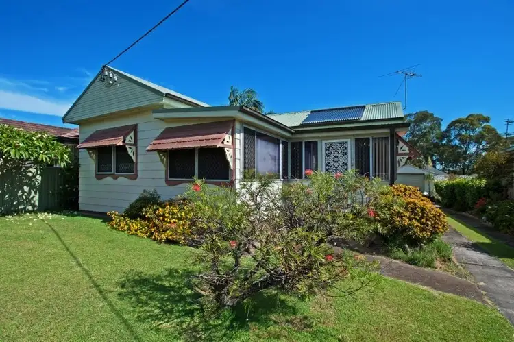 Main view of Homely house listing, 98 Beresford Avenue, Beresfield NSW 2322