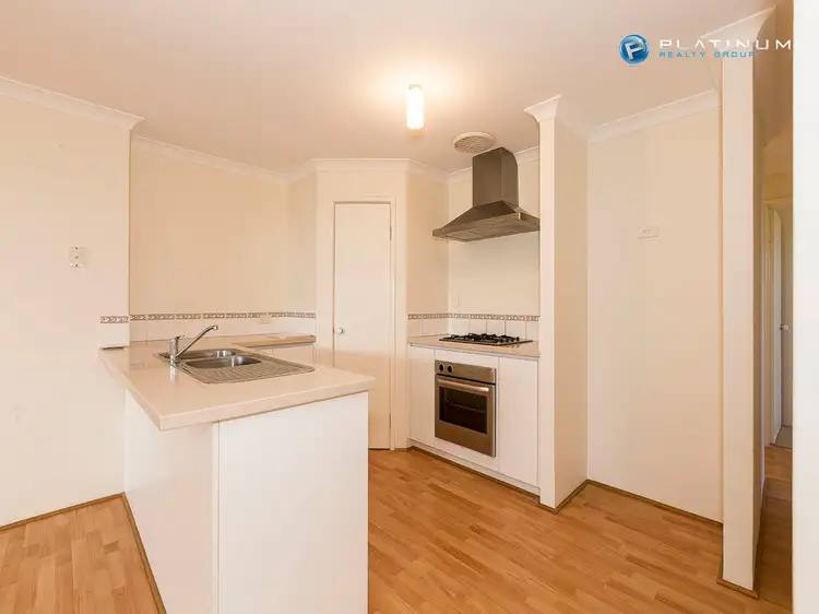 Fourth view of Homely villa listing, 2/8 Crosshill Green, Kinross WA 6028