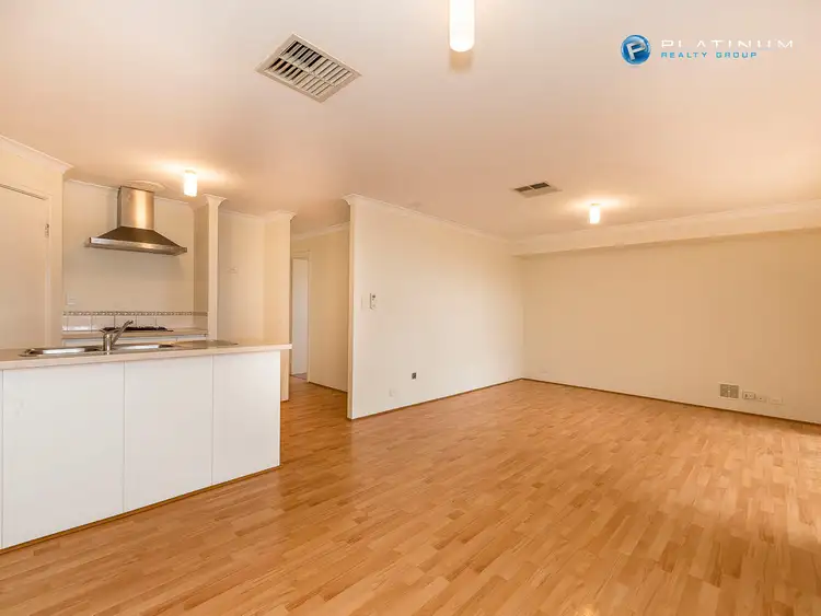 Seventh view of Homely villa listing, 2/8 Crosshill Green, Kinross WA 6028