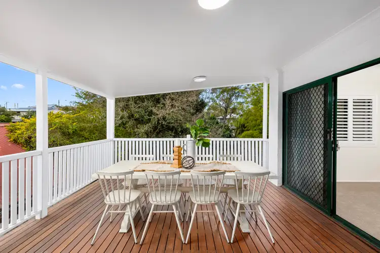 15 Adina Street, Norman Park QLD 4170