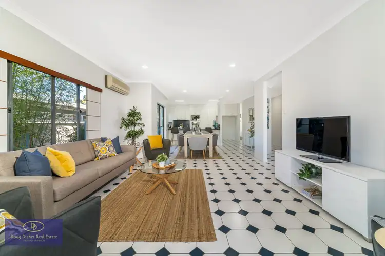 61 Gower Street, Toowong QLD 4066