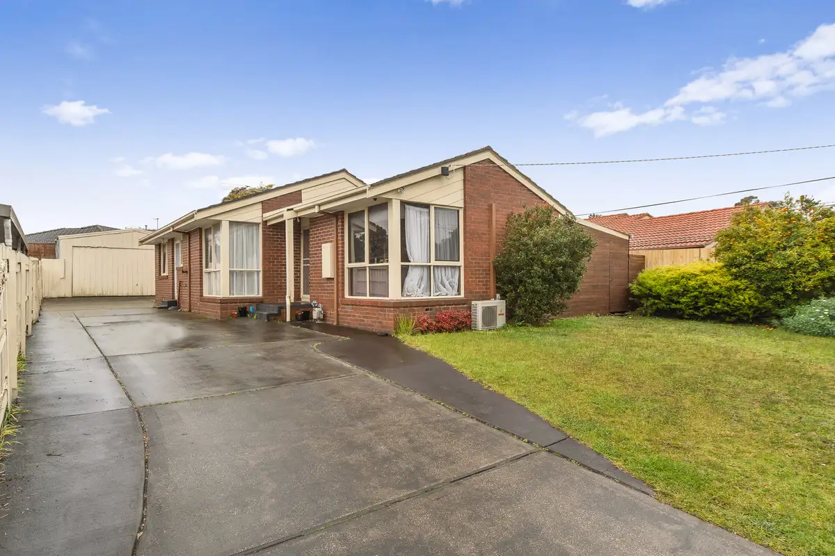Main view of Homely house listing, 13 Heatherleigh Court, Carrum Downs VIC 3201
