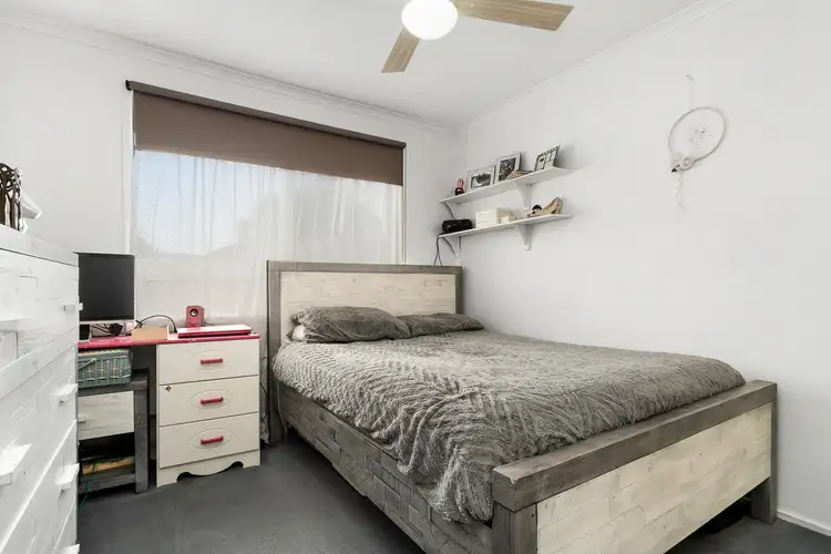 Sixth view of Homely house listing, 13 Heatherleigh Court, Carrum Downs VIC 3201