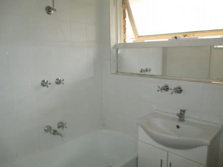 Fourth view of Homely apartment listing, 10/176 Murrumbeena Road, Murrumbeena VIC 3163